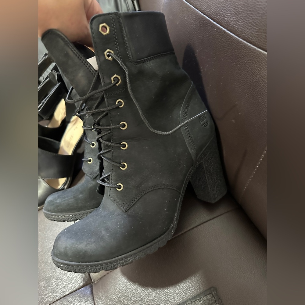 Timberland - Picture 2 of 5